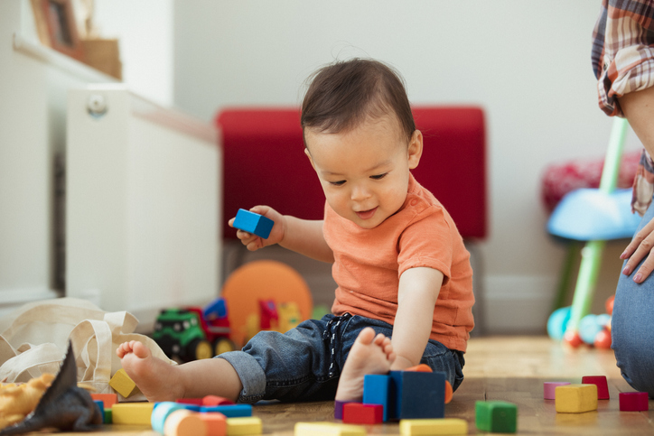 Games activities for your baby month by month